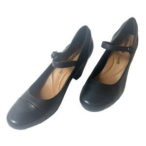 Clarks Mary Jane Shoes Comfort Block Heel Womens 9.5M Black Leather Classic Pump